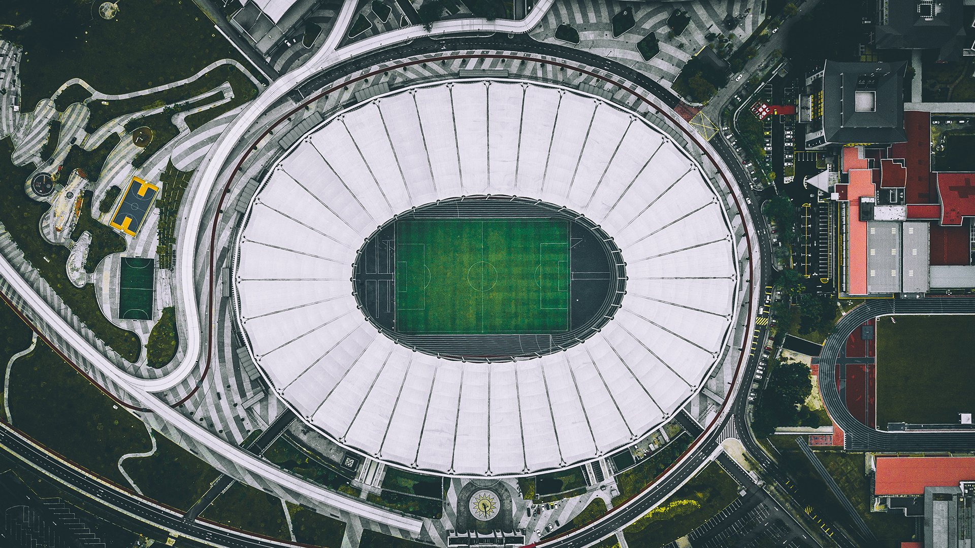 世界杯2026-冰岛神话再现！吉鲁独造两球，中场铁三角锁死非洲雄鹰，美加墨世界杯上演北欧风暴